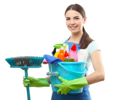 Commercial window cleaning in Uxbridge for storefronts and business premises